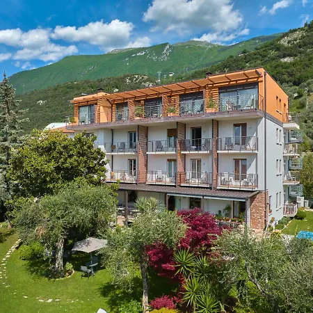 Eco Ariston Готель 3*