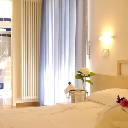 Готель Eco Ariston